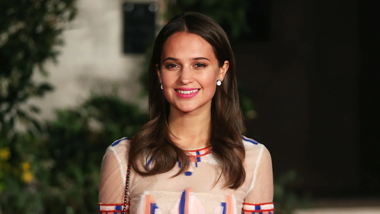 alicia vikander