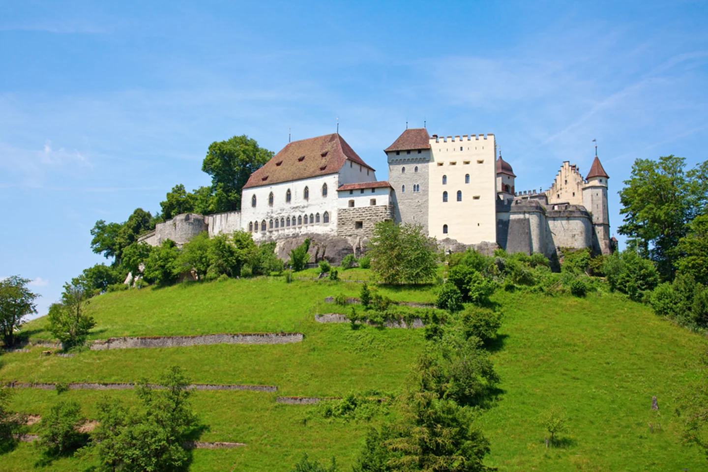 schloss lenzburg