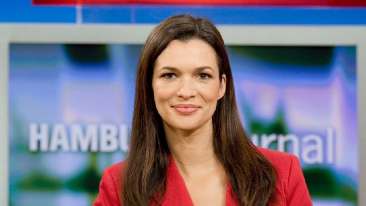 mit wem ist julia-niharika sen verheiratet